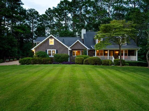 374 Donna Ln, Ringgold, GA 30736