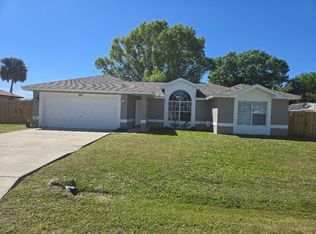 366 Haverford Ln NE, Palm Bay, FL 32907