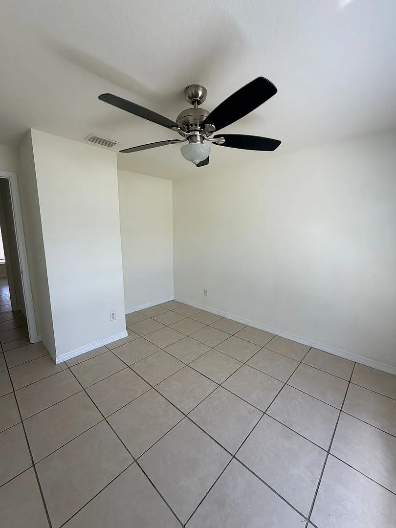 2 bed, 2.0 bath, 1145 sqft, $1,495 — Photo 4