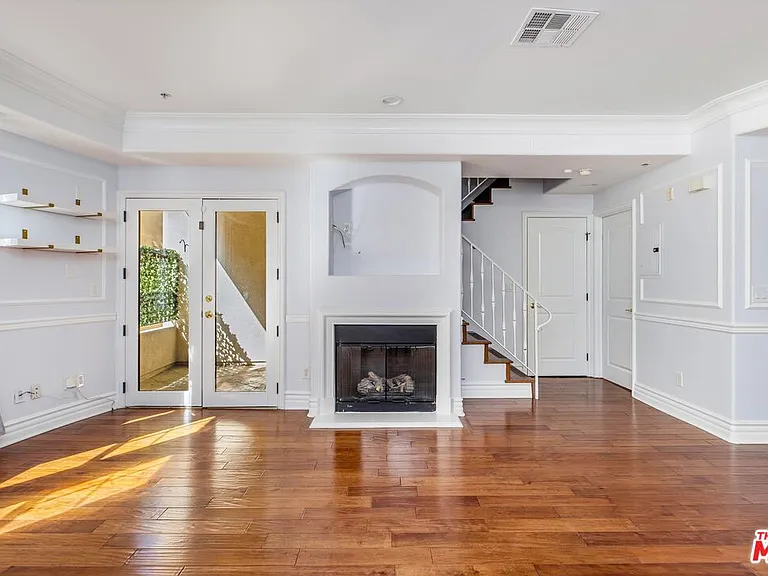 12026 Hoffman St #302 — Photo 3