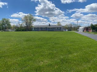 8339 Alkire Rd, Grove City, OH 43123
