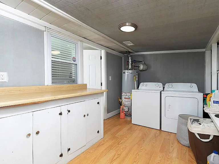 3940 Forrest Ct — Photo 27