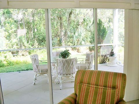 3rd image of 5520 San Luis Dr