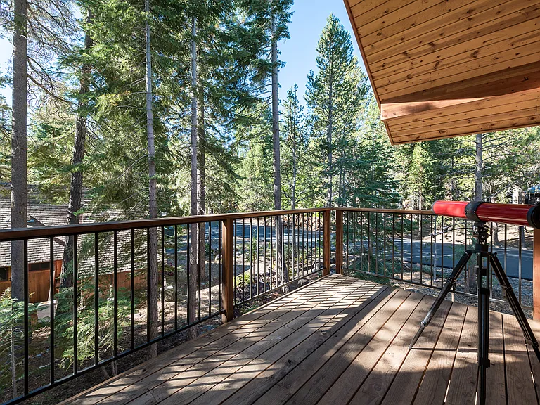6235 Chamberland Dr — Photo 19