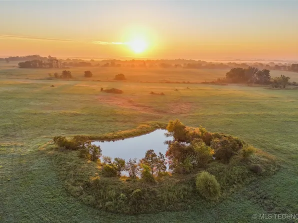 N 4150th Rd, Council Hill, OK 74428