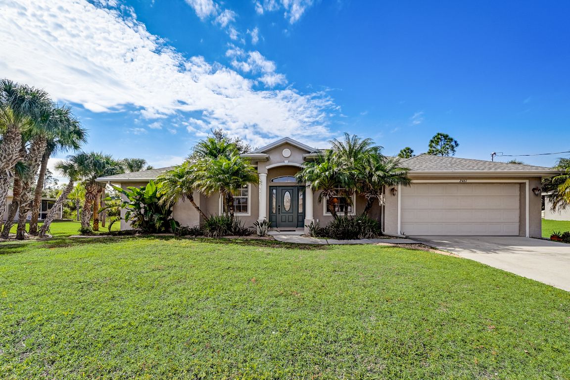 2461 Saybrook Ave, North Port, FL 34286 | Zillow