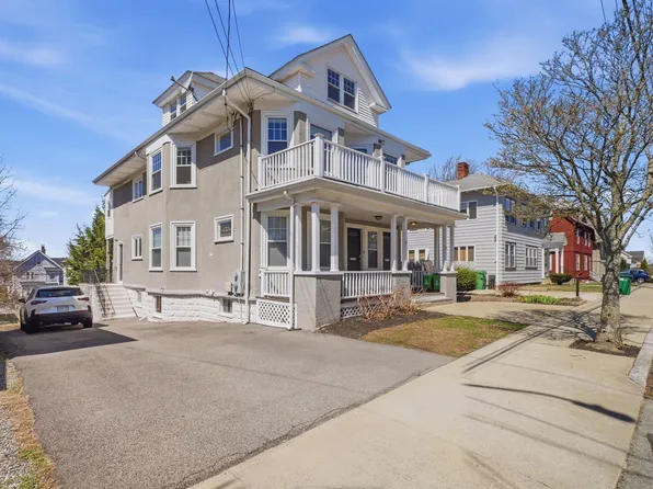 65 Hillsdale Rd #U1, Medford, MA 02155