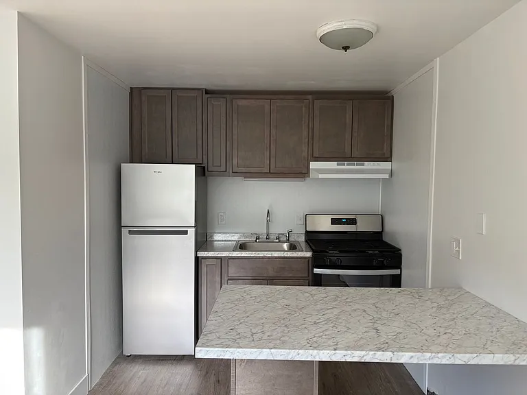131-133 S 48th St — Photo 6