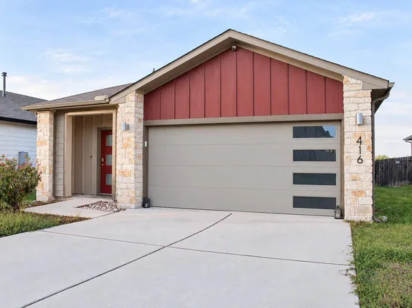 416 Millbrook Blvd, San Marcos, TX 78666