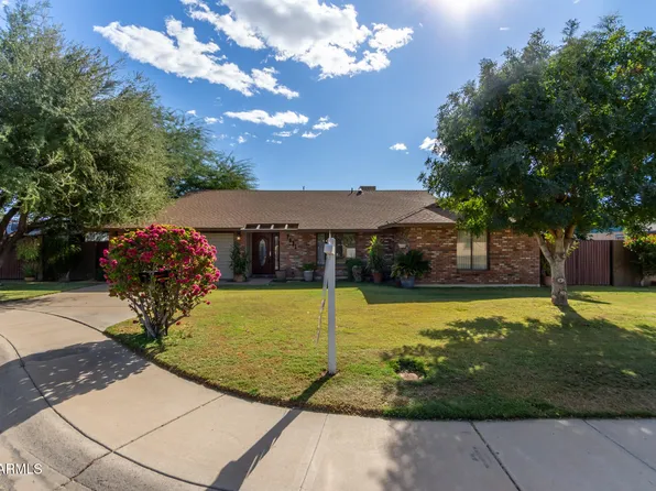 7021 W DENTON Lane, Glendale, AZ 85303