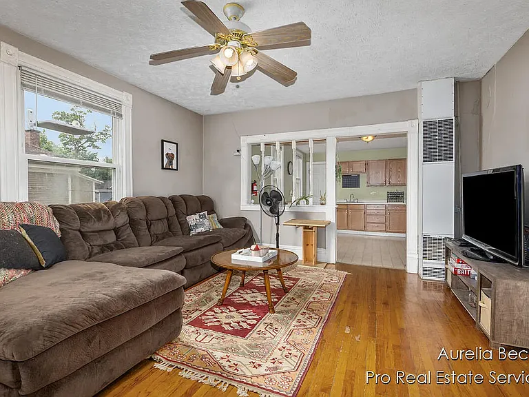 Large Living Room