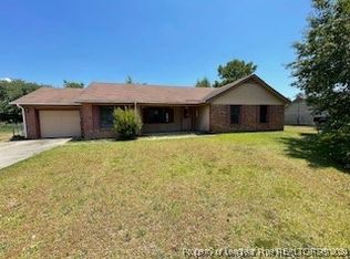 139 Thornbird Dr, Raeford, NC 28376