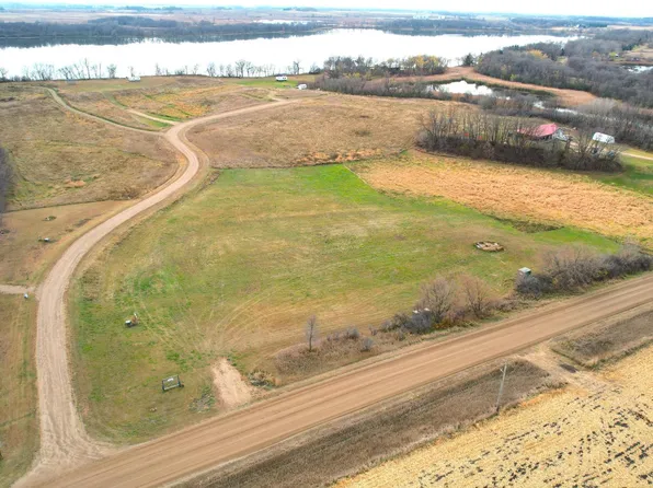 16510 Wolf Creek Rd NW, Evansville, MN 56326