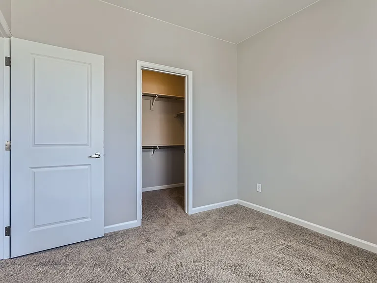 5315 E 63rd Pl — Photo 16