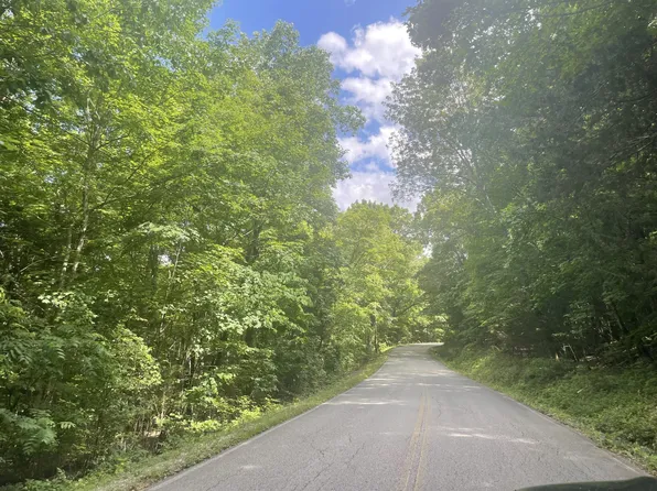 0 Roarks Cove Rd, Sewanee, TN 37375