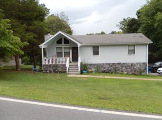 17 Rolling Meadows Dr, Ringgold, GA 30736