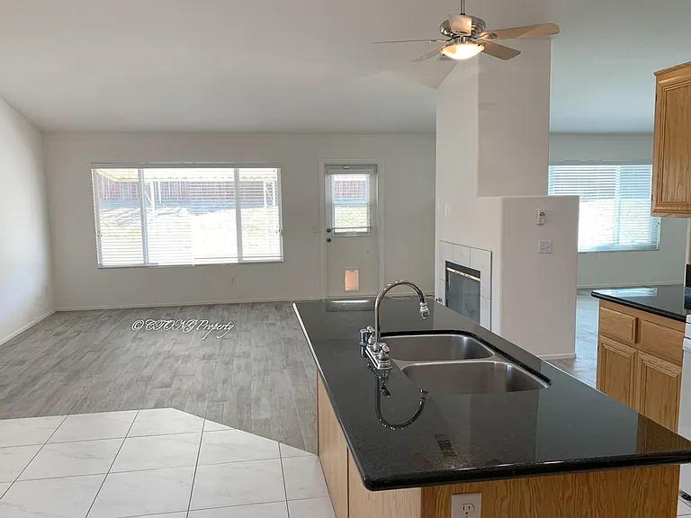 12399 Rimrock Ln — Photo 10