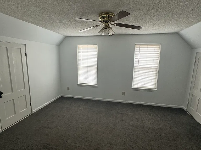 238 Conant St #3 — Photo 11
