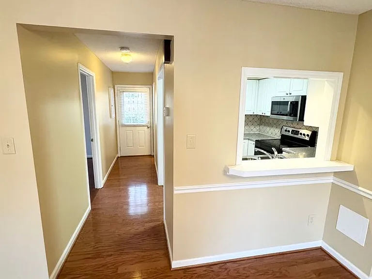 1319 Dylan Heath Ct — Photo 9