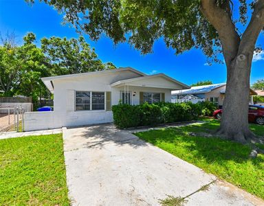 5628 17th Ave N, Saint Petersburg, FL, 33710