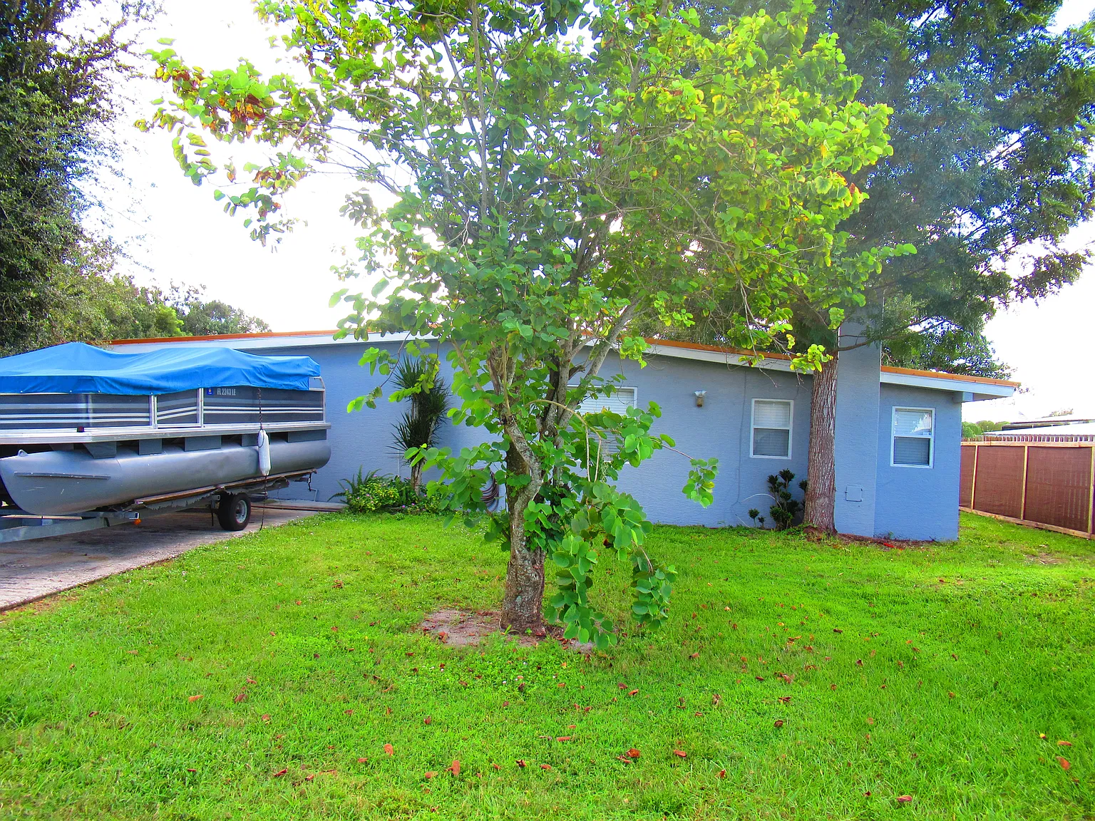 3 bed, 1440 sqft, $1,700 — Photo 2