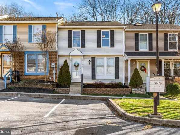 104 Valley View Ct, Boonsboro, MD 21713