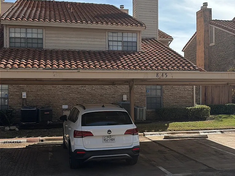 839 Dublin Dr #C — Photo 5