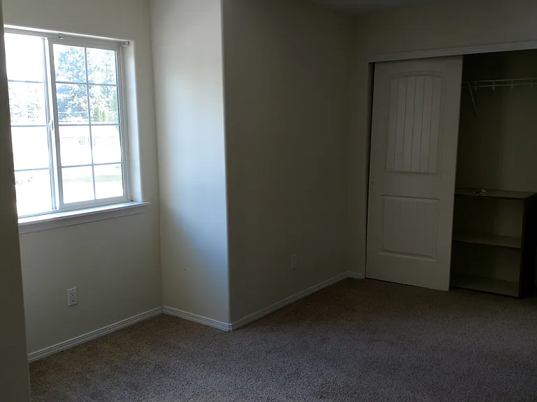 109 W 19th Ave #C — Photo 10