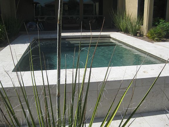 5th image of 2307 W TWAIN Drive