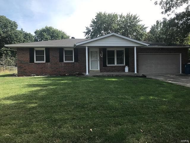 1st image of 12 Tanbark Dr