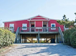 1105 Ocean Dr W, Emerald Isle, NC 28594