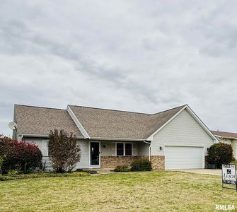 136 Post Rd, Virden, IL, 62690