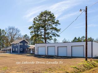 195 Lakeside Dr, Zavalla, TX 75980