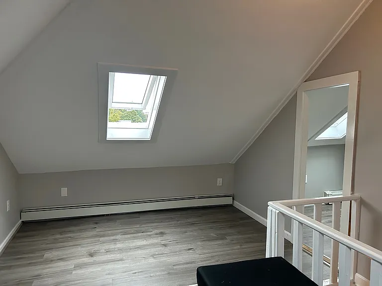 21-23 Weston St #1 — Photo 10