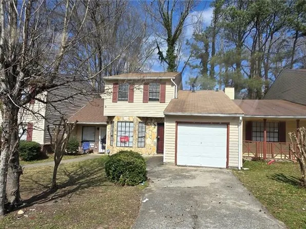 1008 Pine Tree Trl, Atlanta, GA 30349