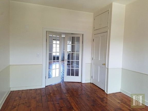 3rd image of 260 Carroll St Floor 3