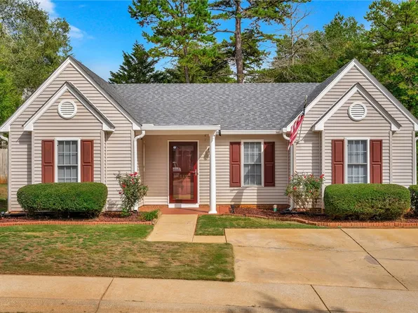 119 Arbors Ct, Central, SC 29630