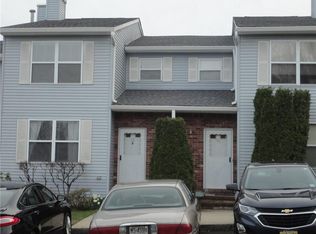 10 Spruce St #319, Jamesburg, NJ