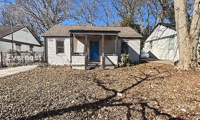 1st image of 155 Rosser St SW