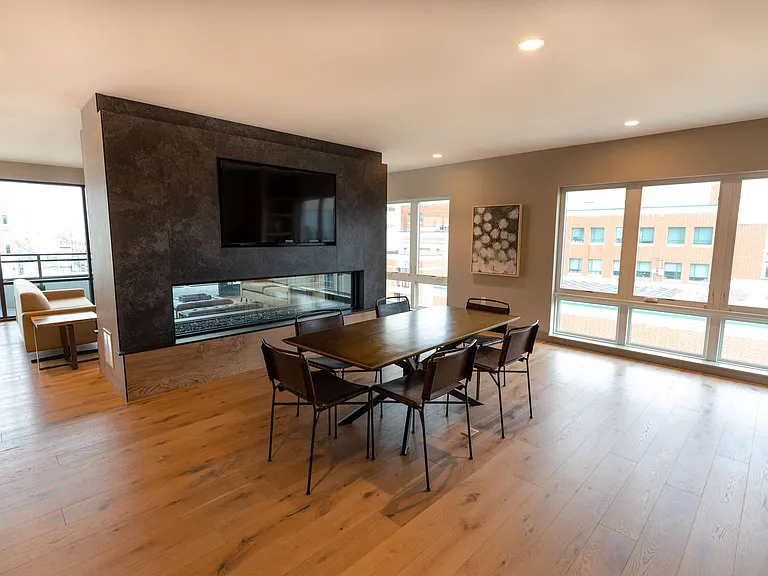 Center Square Lofts West — Photo 30
