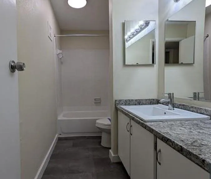 7200 W T C Jester Blvd #203 — Photo 8