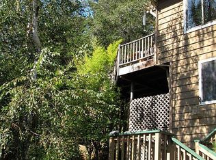 65 Pine Hill Rd, Watsonville, CA 95076