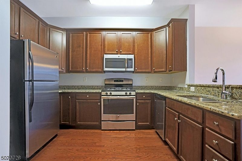 106 Birch Ct, Cedar Knolls, NJ 07927 | Zillow 106 Birch Ct, Cedar Knolls, NJ 07927 | Zillow