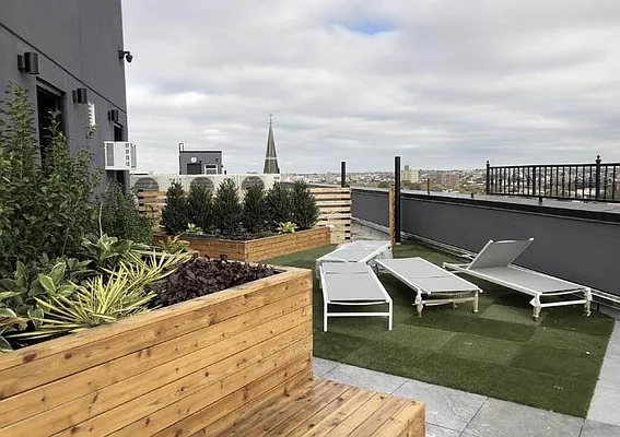 Rented by Brooklyn Group | media 89