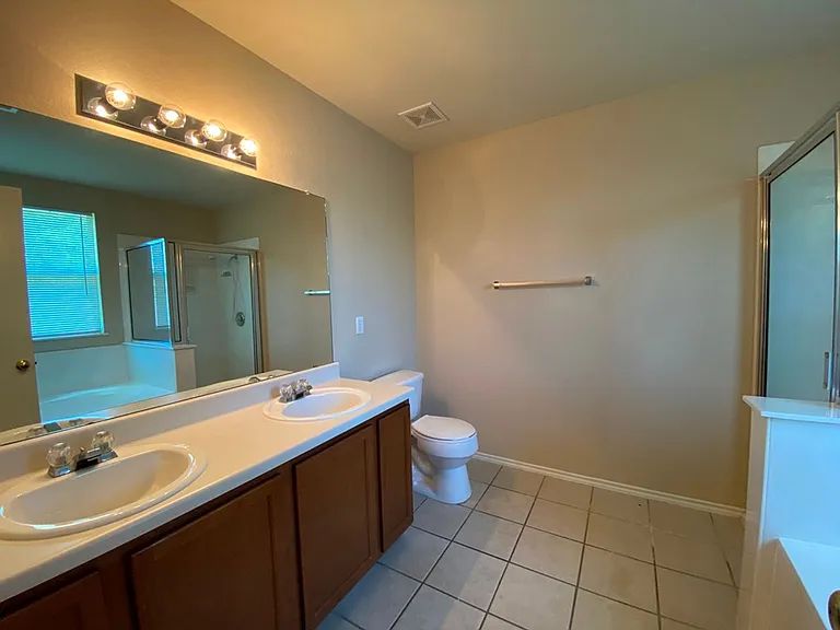 218 Jennifer Ln — Photo 22