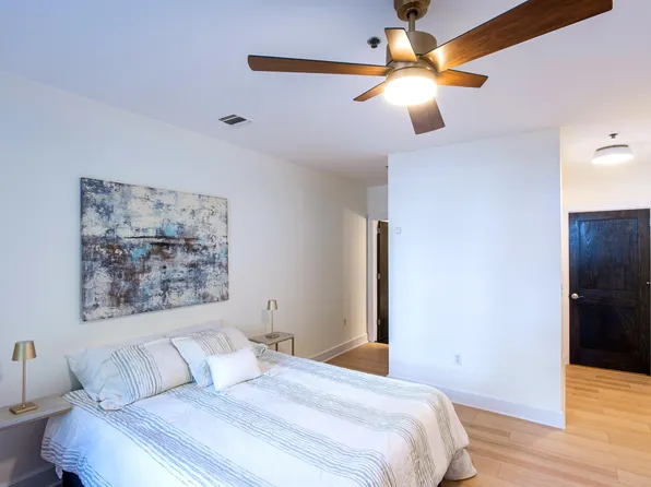 108 Jackson Street image 24 of 33