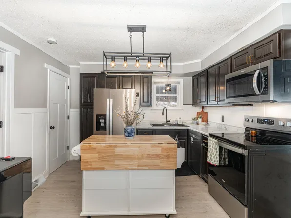 450 10th Ave S, South Saint Paul, MN 55075