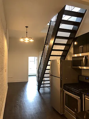 Rented by Sassouni Management | media 24