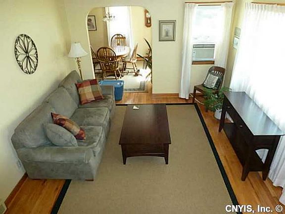 2nd image of 105 Fairwood Dr