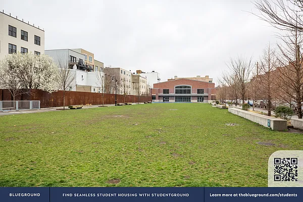 Rented by The Blueground | media 25